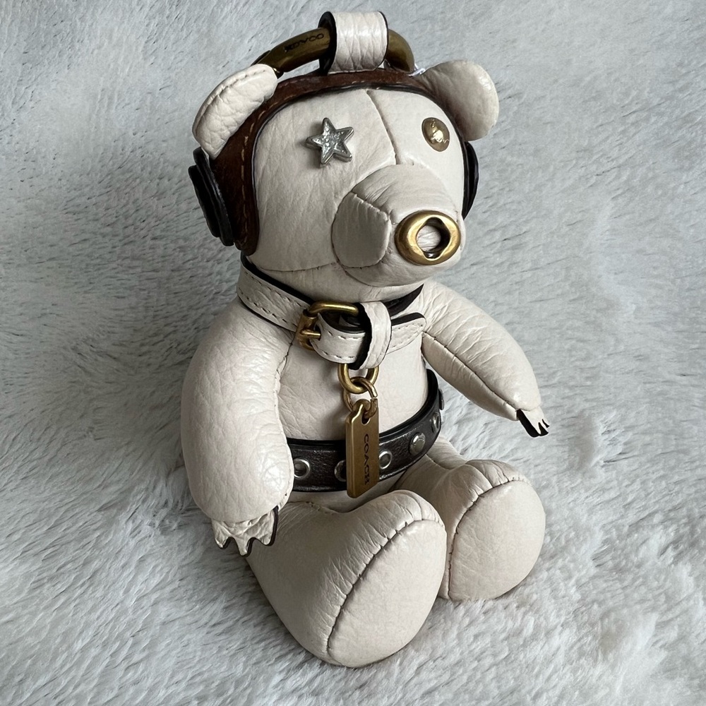 COACH X StarWars Leia bag charm.